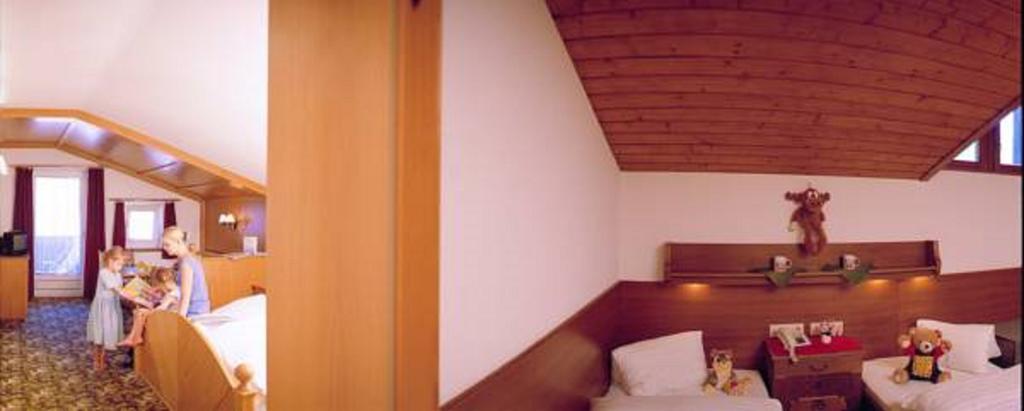 Hotel Bergland Lermoos Ngoại thất bức ảnh